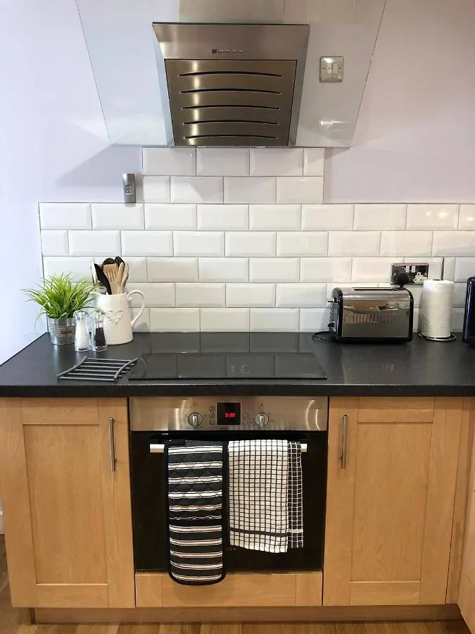 Domus, With Free Secure Parking On Site Apartment York